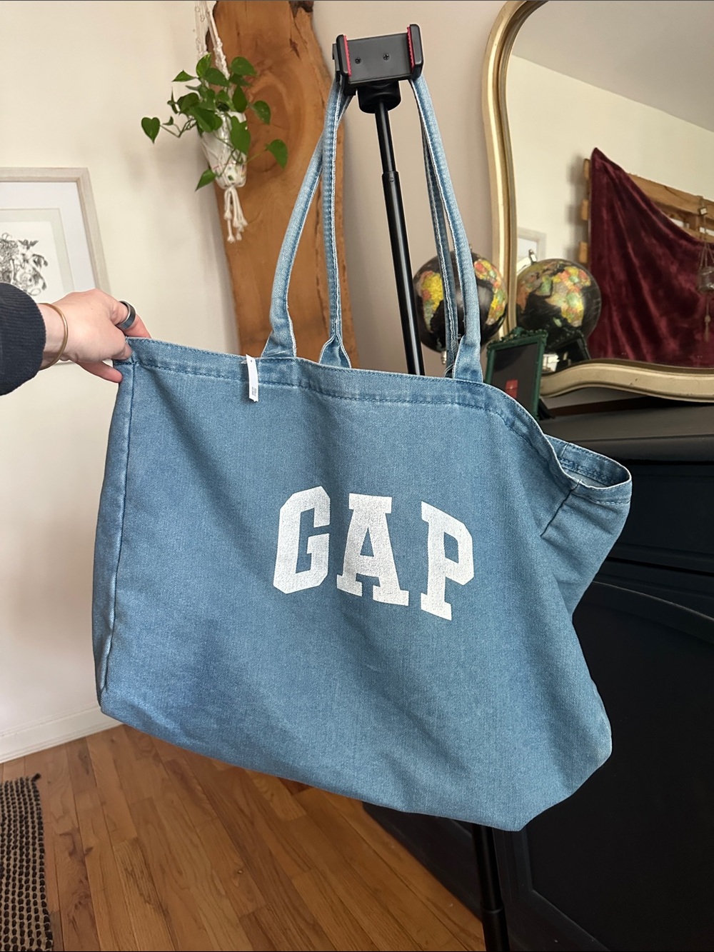 👙2/$15 SALE - GAP Light Blue Denim Tote with White Logo